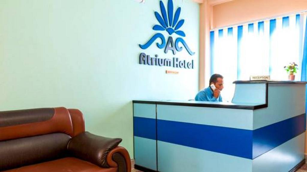 โฮเต็ล เอเทรียม Hotel โพคารา ภายนอก รูปภาพ