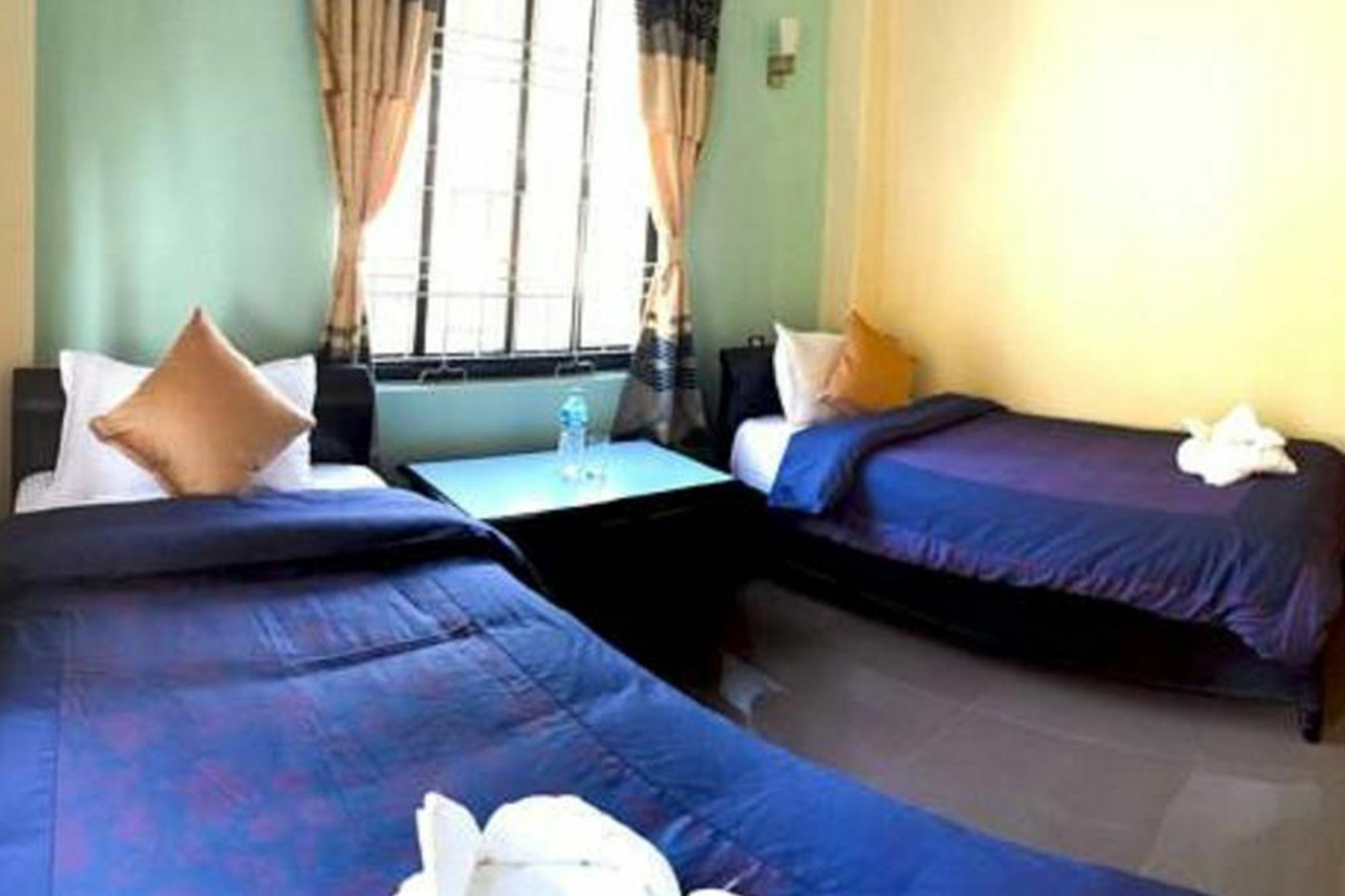 โฮเต็ล เอเทรียม Hotel โพคารา ภายนอก รูปภาพ
